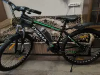 Продаётся велосипед.