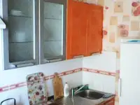 На длительный срок 2-комнатная в 14 мкр с видом на море, фотография 5