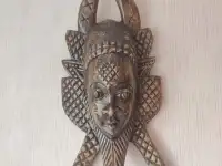 Африканские маска и статуэтка, фотография 2