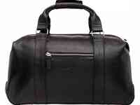 Кожаная дорожно-спортивная сумка woodstock black