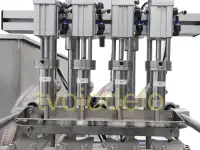 Настольная поршневая машина розлива, фотография 5