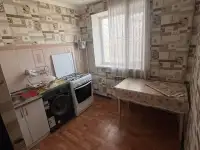 Продается 2х комнатная квартира в центре города Тараз по адресу Толе Би 75 кв 14 - 4 этаж., фотография 3