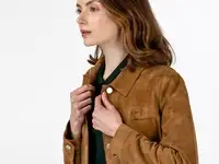 Женская куртка lacoste на пуговицах