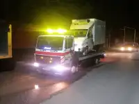 Эвакуатор Грузовой легковой портал, манипулятор, кран, разгрузка с фуркруглосуточно ОУР, фотография 2