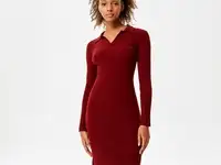 Женское платье lacoste с длинным рукавом