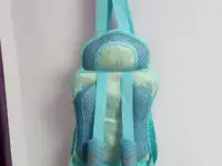 Продам детское кресло для машины. Бу