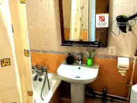 Квартира посуточно на Юго-востоке, Сатыбалдина 9, фотография 3