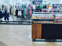 Наружная реклама, вывески, объемные буквы, таблички, стенды, неон, брендирование авто, фотография 10