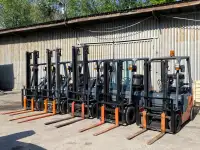 Вилочный погрузчик Toyota 8FG15 из Японии, фотография 2