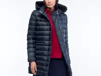 Женская куртка lacoste