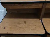 Отдам БЕСПЛАТНО ШИФОНЬЕР и 2 тумбы. СРОЧНО!!, фотография 2