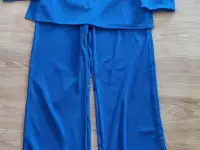 Продам женские костюмы, фотография 3