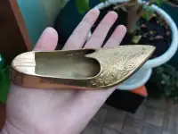 Пепельница Бронза Туфелька, фотография 2