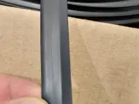 Черная вставка