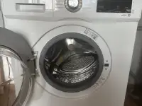 Продается стиральная машина