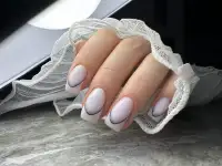 Маникюр, наращивание ногтей, прически, плетение волос, фотография 3