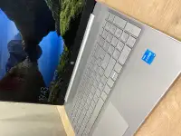 Продам СРОЧНО Ноутбук HP 15s-fq2040ur, фотография 2