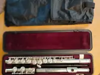 Флейту Yamaha продаю