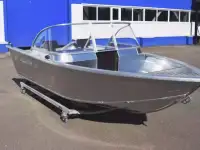 Купить лодку (катер) Неман-400 DCM в наличии