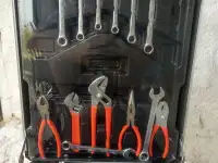 Продаю Набор Инструментов 186 Pcs Чемодан, фотография 4