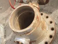 Арматура фонтанная тройниковая и колонная головка, фотография 2