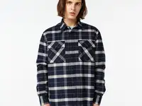 Мусжкая куртка lacoste