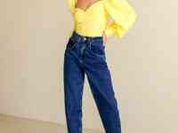 Синие джинсы-бойфренды