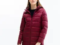 Женская куртка lacoste с капюшоном