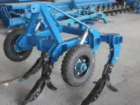 Глубокорыхлитель навесной рыхлитель типа РН 2.0м-4.2м, фотография 2