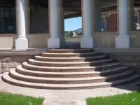 Проектируем и монтируем наружные и внутренние лестницы в дом и офисы. замеры бесплатно. 20 лет опыта, фотография 4