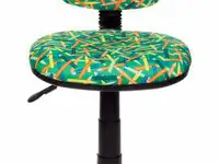 Кресло детское бюрократ ch-204nx/pencil-gn зеленый карандаши