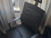 Офисные кресла в хорошем состоянии, фотография 3