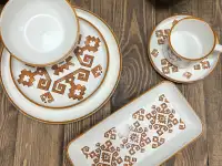 Белый столовый сервиз с бежевым орнаментом Vassila, фотография 2