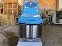 Тестомес Спиральный тестомес Тестомесильные машины