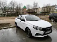 Автомобиль Лада Веста, фотография 3