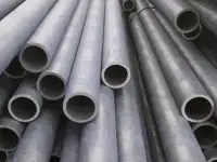 Труба бесшовная горячедеформированная 5 мм, Стенка: 0,3-165 мм, Марка: 20; 09Г2С; 10..., Тип: бесшовная