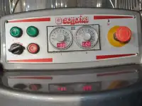 Спиральный тестомес Sottoriva EVO (с подкатной дежой), фотография 8