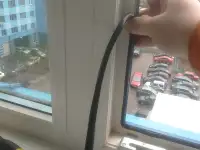 Замена резины уплотнителя на окне двери., фотография 3