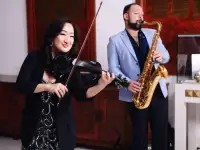 Саксофонист и скрипачка на мероприятия