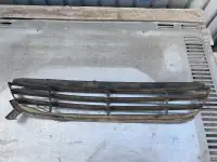 Решетка радиатора нижняя Solaris, фотография 4