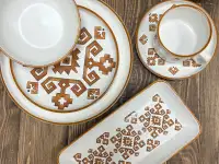 Белый столовый сервиз с бежевым орнаментом Vassila, фотография 3