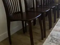 Продам стулья 6 штук для кухни или гостиной