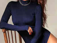 Мерцающее боди синего цвета