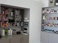 Действующий салон красоты