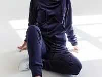 Синий велюровый костюм