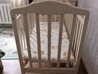 Продается детская кровать на колесиках, фотография 4