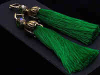 Серьги-кисти wizard brush - emerald