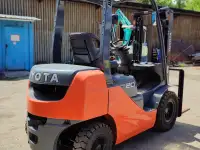 Вилочный погрузчик Toyota 8FG20 Новая, фотография 3
