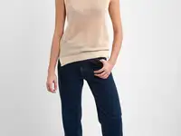 Джинсы прямые чуть зауженные книзу vassa&co