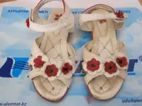 Детская обувь бу много сандалии, сапожки и т.д. по символическим ценам, фотография 3